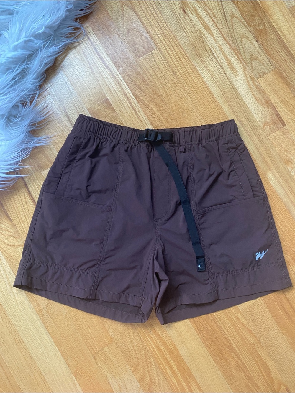 Without Walls Brown Hiking Climbing Cargo Nylon Trail Shorts Built-in Belt